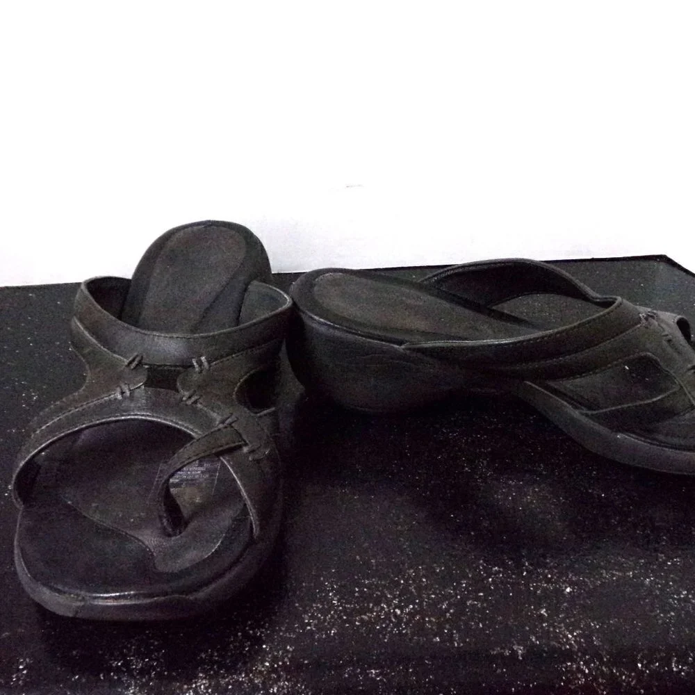 Merrell Black Sundial Spin Wedge Sandals Leather